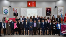 Qarsda Azərbaycan dili və ədəbiyyatı ilə bağlı elmi simpozium və “Bir millət, iki dövlət” adlı musiqi otağının açılışı olub (FOTO)