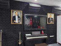 Qarsda Azərbaycan dili və ədəbiyyatı ilə bağlı elmi simpozium və “Bir millət, iki dövlət” adlı musiqi otağının açılışı olub (FOTO)