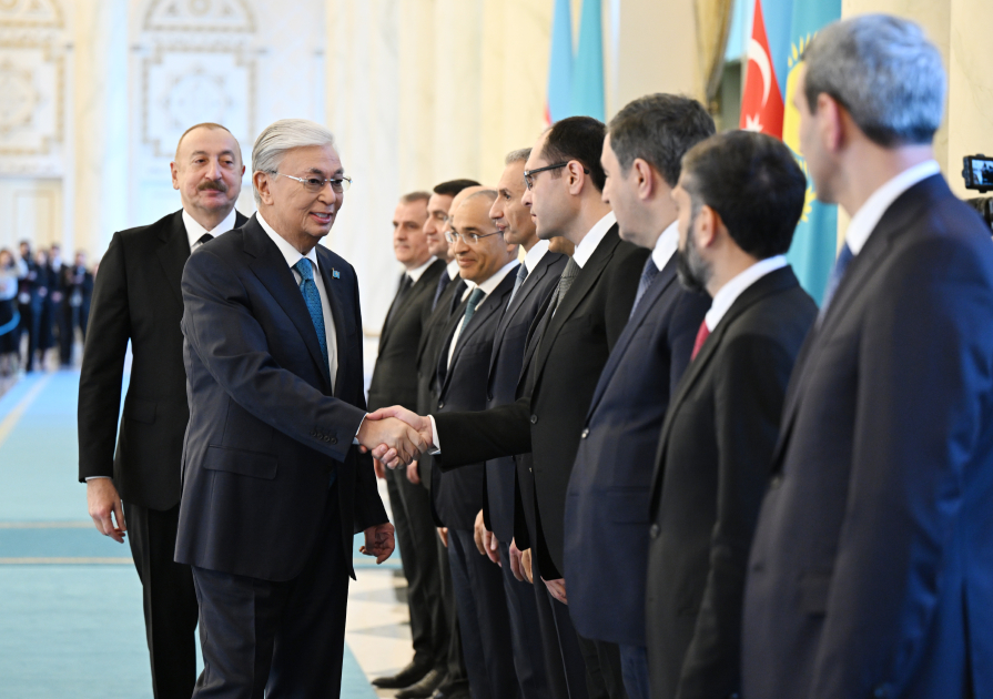Prezident İlham Əliyevin Astanada rəsmi qarşılanma mərasimi olub (YENİLƏNİB) (FOTO)
