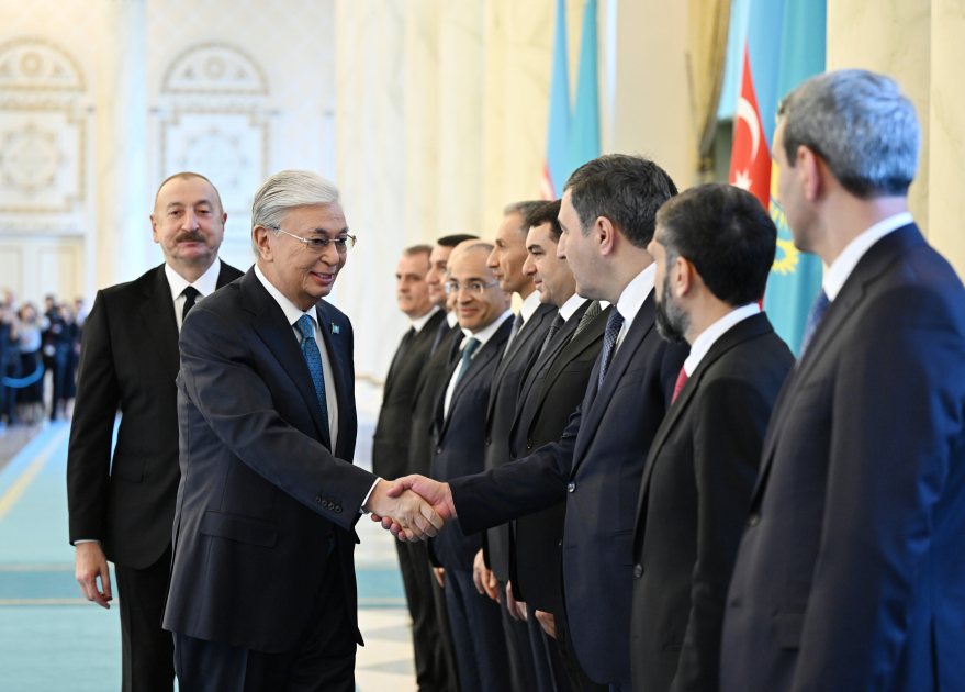 Prezident İlham Əliyevin Astanada rəsmi qarşılanma mərasimi olub (YENİLƏNİB) (FOTO)