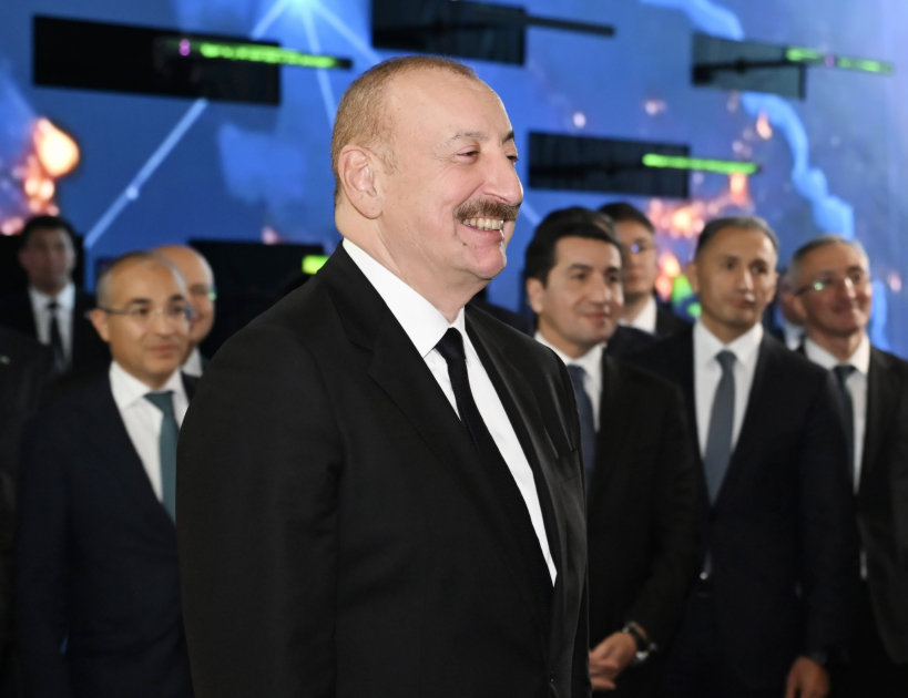 Prezident İlham Əliyev və Prezident Kasım-Jomart Tokayev Astanada “Alem.ai” Beynəlxalq Süni İntellekt Mərkəzində olublar (FOTO)