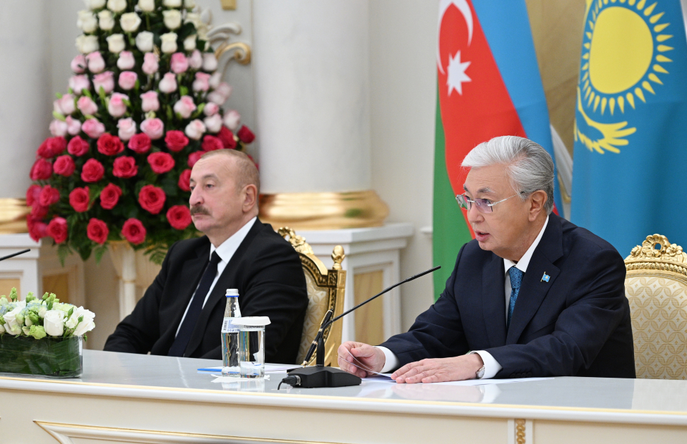 Prezident İlham Əliyev və Kasım-Jomart Tokayev mətbuata bəyanatlarla çıxış ediblər (FOTO)