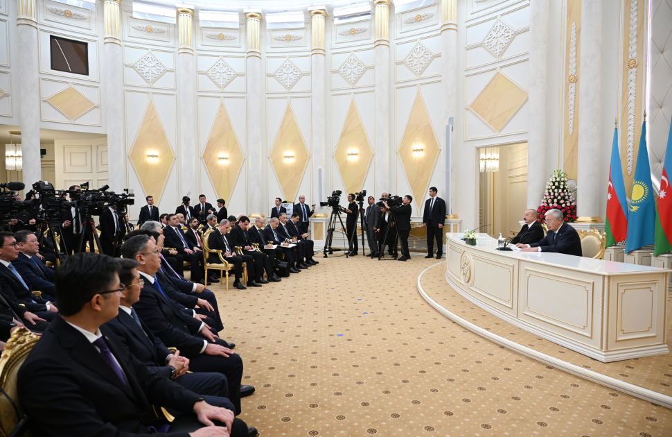 Prezident İlham Əliyev və Kasım-Jomart Tokayev mətbuata bəyanatlarla çıxış ediblər (FOTO)