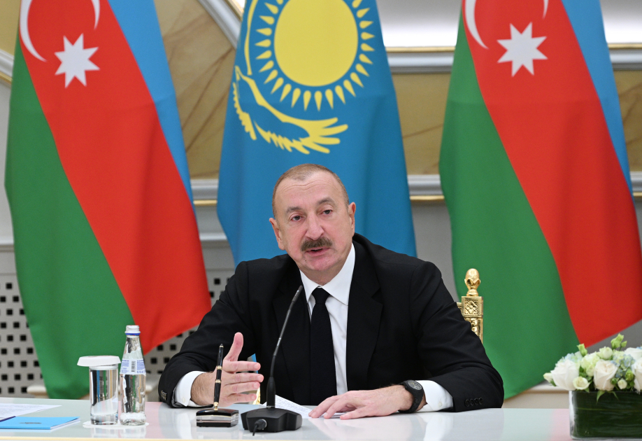 Prezident İlham Əliyev və Kasım-Jomart Tokayev mətbuata bəyanatlarla çıxış ediblər (FOTO)