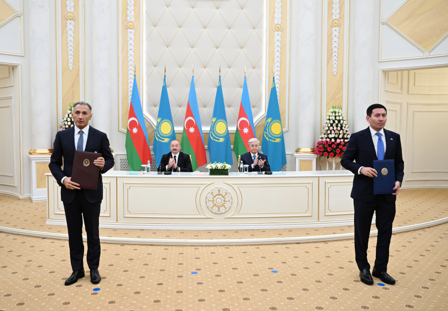 Azərbaycan-Qazaxıstan sənədləri mübadilə olunub (FOTO) (YENİLƏNİB)