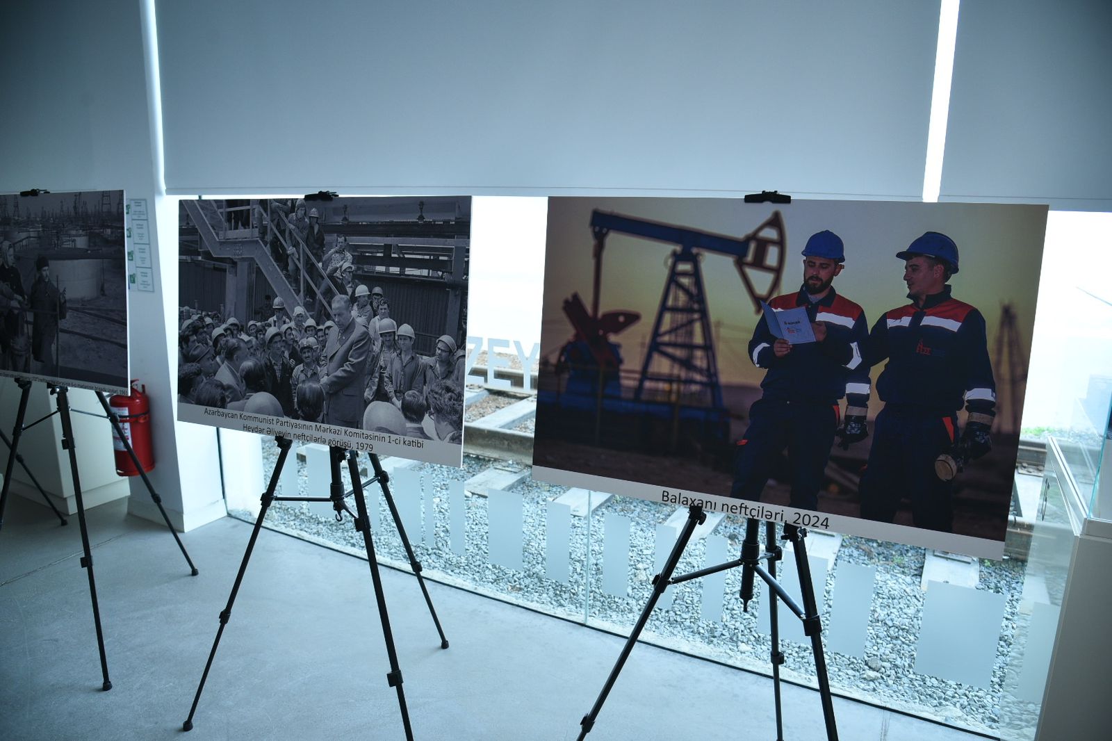 Dəmiryol Muzeyində “Qara qızılın saldığı dəmir yollar” sərgisi açılıb (FOTO)