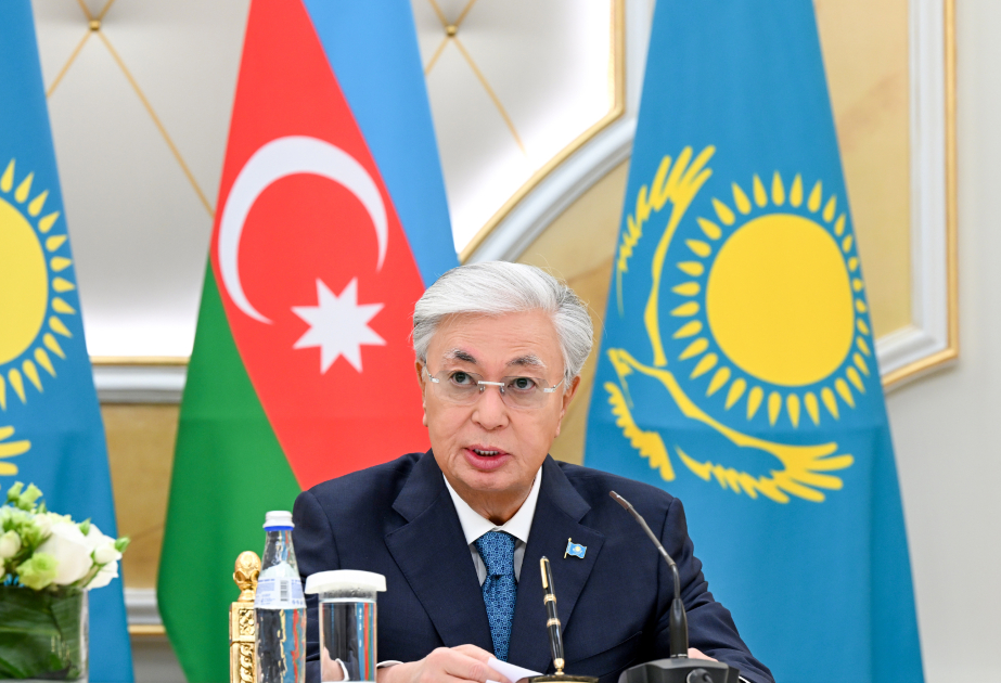 Qazaxıstan və Azərbaycan yaxın gələcəkdə ticarət dövriyyəsini 1 milyard dollara çatdırmaq niyyətindədir - Prezident Tokayev