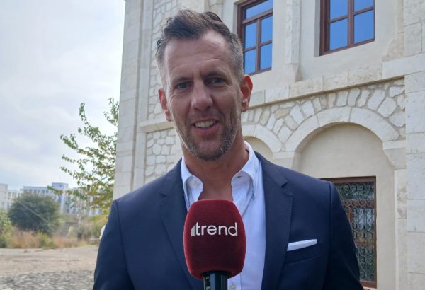 Almaniyadan olan səyyah Ağdamda aparılan bərpa işlərinin templərini yüksək qiymətləndirib