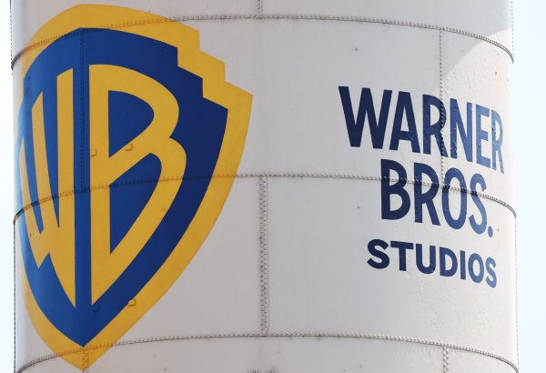 "Warner Bros. Discovery" "Paramount Skydance" ilə danışıqları bərpa etdi