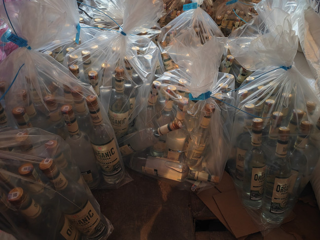 Gəncədə saxta alkoqollu içkilər aşkarlanıb
