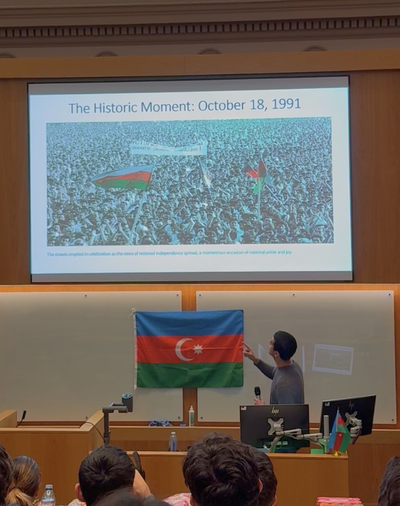 Azərbaycanın Müstəqilliyinin Bərpası Günü Edinburqda qeyd olunub (FOTO)
