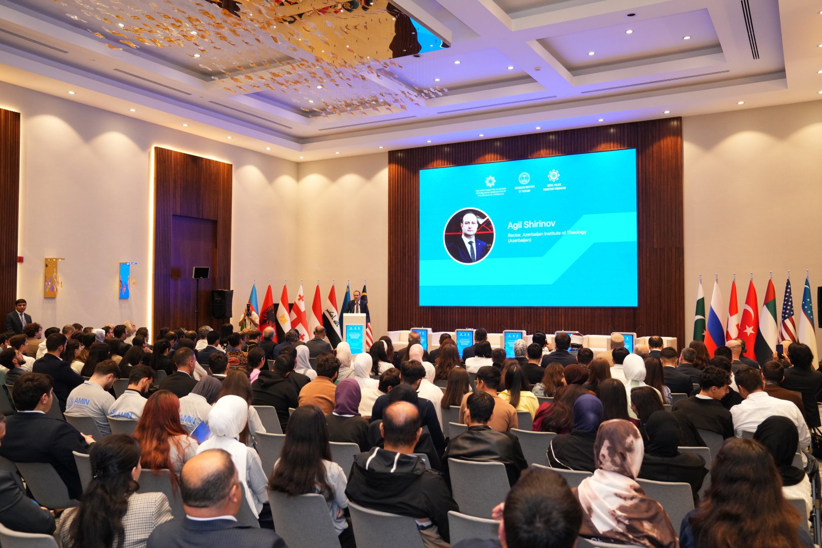 “Müasir din təhsili modelləri: mənəvi dəyərlər və qlobal çağırışlar kontekstində” mövzusunda keçirilən beynəlxalq simpozium başa çatıb (FOTO)