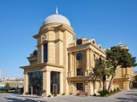 “Wyndham Garden Baku” hoteli bu gün 3 yaşını qeyd edir (FOTO)