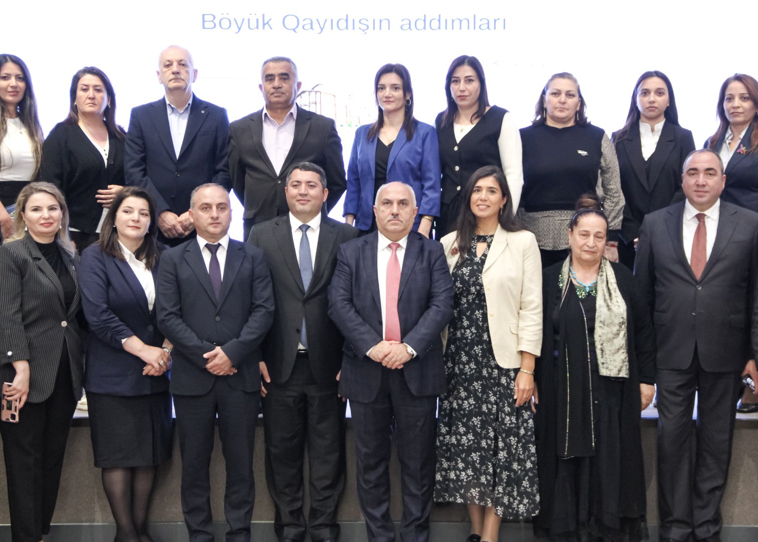 Cəbrayıl şəhərində "Zəfərin 5-ci ili: Böyük Qayıdışın addımları" fotosərgisi və "Bura mənim evimdir" filminin təqdimatı keçirilib (FOTO)