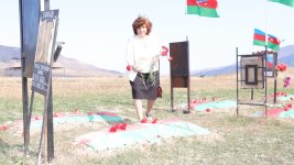 36 il sonra Xocalı məktəbinin məzunları bir araya gəliblər (FOTO)