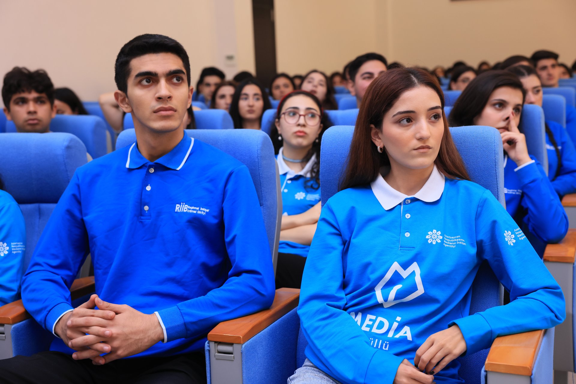 Azərbaycan milli mətbuatının 150 illik yubileyi ilə əlaqədar MEDİA və RİİB könüllüləri Zərdab şəhərinə səfər ediblər (FOTO)