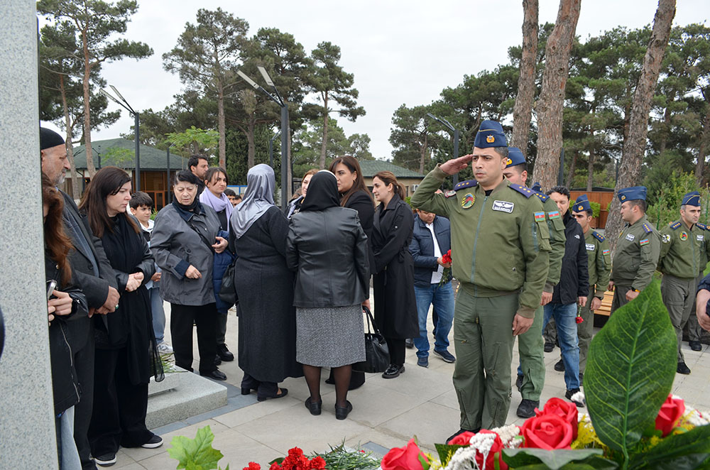 Vətən Müharibəsi Qəhrəmanı Ramiz Qasımovun anım mərasimi keçirilib (FOTO)