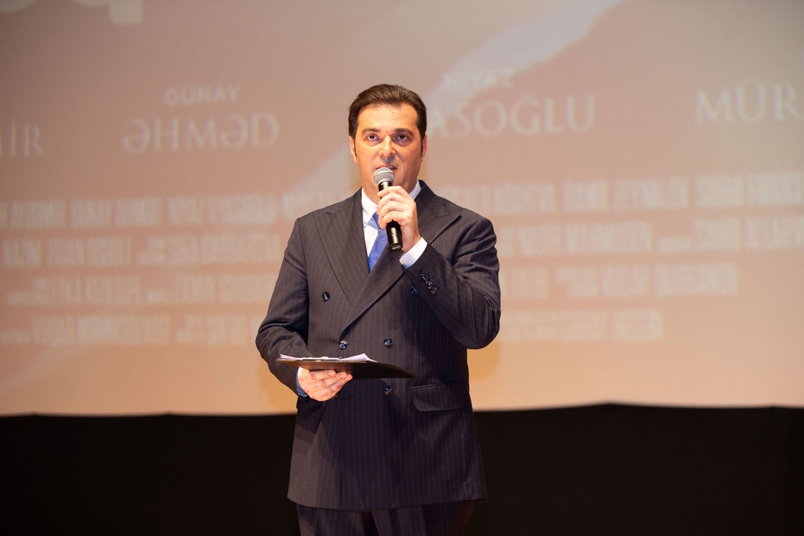 “Zəfər rəqsi” filminin qala-premyerası keçirilib (FOTO)