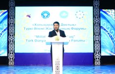 Qazaxıstanda Türk Dünyası Gənclərinin Forumu keçirilib (FOTO)