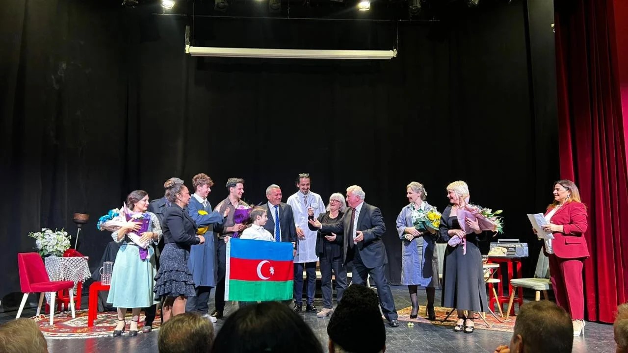 İstanbulda Bəxtiyar Vahabzadənin 100 illik yubileyi qeyd olunub (FOTO)