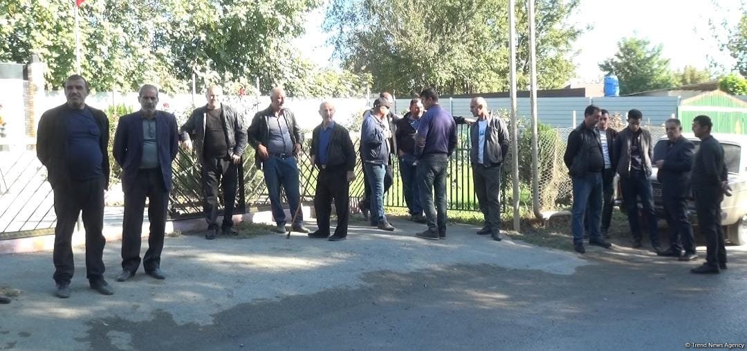Bərdədə raket hücumu nəticəsində şəhid olan dinc sakinlərin anım günü qeyd edilib (FOTO)