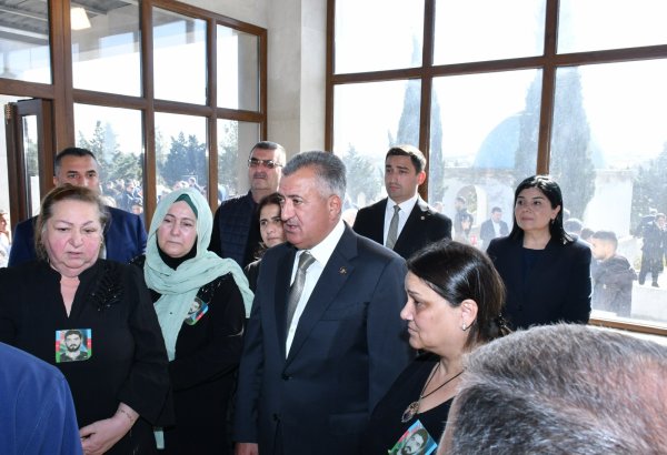 Birinci Qarabağ Müharibəsi şəhidi Abdulla Quliyevin Saray Şəhidlər Xiyabanında dəfn mərasimi keçirilib (FOTO)