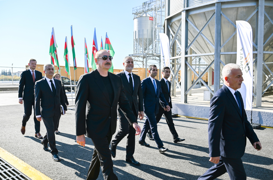 Prezident İlham Əliyev İmişlidə “Promalt” MMC-nin arpa emalı müəssisəsinin açılışında iştirak edib (FOTO)