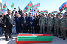 Birinci Qarabağ Müharibəsi şəhidi Abdulla Quliyevin Saray Şəhidlər Xiyabanında dəfn mərasimi keçirilib (FOTO)