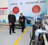 Prezident İlham Əliyev Sabirabadda su filtrlərinin istehsalı müəssisəsinin fəaliyyəti ilə tanış olub (FOTO)