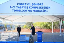 Prezidenti İlham Əliyev Cəbrayıl şəhərində ikinci və üçüncü yaşayış komplekslərinin təməlini qoyub (FOTO)