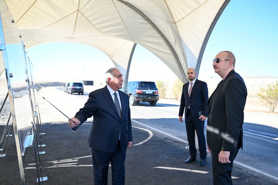 Prezident İlham Əliyev Cəbrayıl rayonunda “Şəfəq” Günəş Elektrik Stansiyasına gedən avtomobil yolunun açılışında iştirak edib (FOTO)