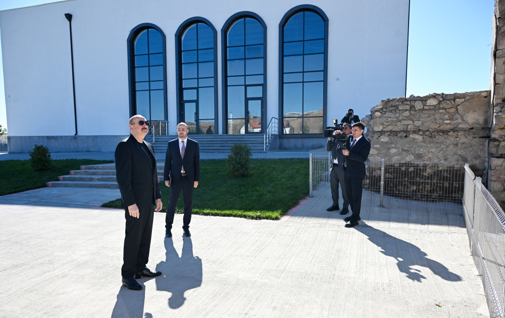 Prezident İlham Əliyev Cəbrayıl rayonunun Horovlu kəndinin birinci mərhələsinin açılışında iştirak edib (FOTO)