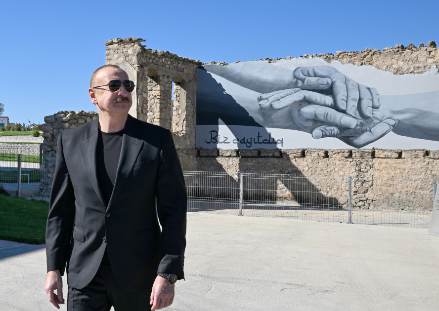 Prezident İlham Əliyev Cəbrayıl rayonunun Horovlu kəndinin birinci mərhələsinin açılışında iştirak edib (FOTO)