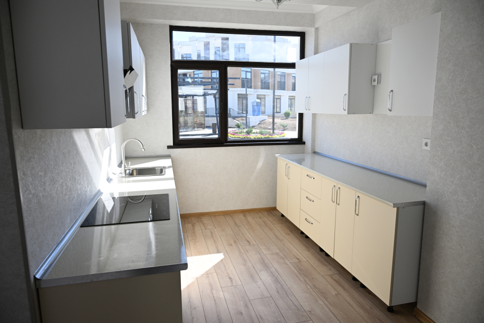 Prezident İlham Əliyev Zəngilan şəhərində 104 mənzilli yaşayış kompleksində görülmüş işlərlə tanış olub (FOTO)