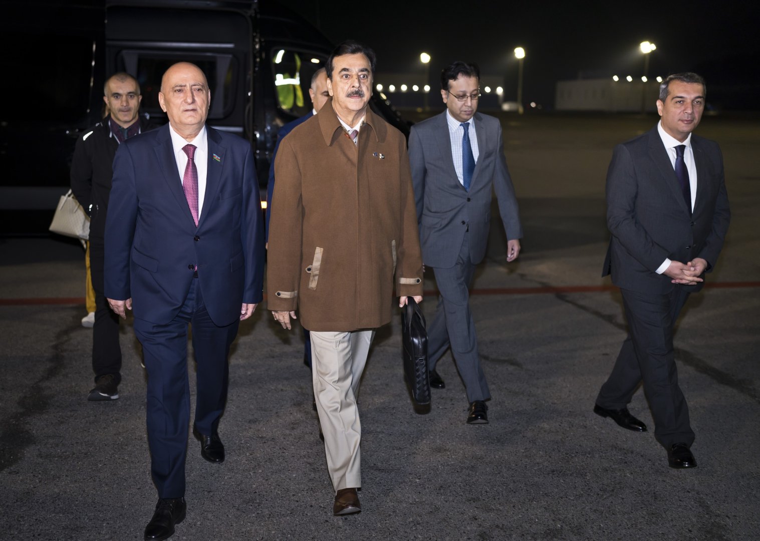 Pakistan Senatının sədri Azərbaycana səfərə gəlib (FOTO)