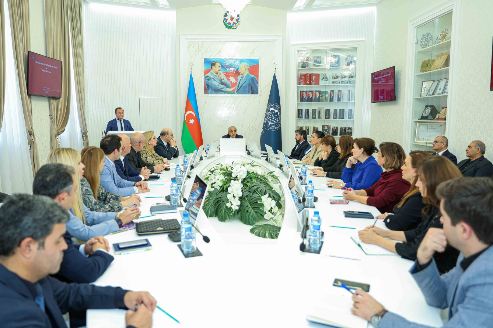 UNEC-də elmin rəqəmsallaşdırılmasında yeni mərhələ: AVESİS platforması təqdim olundu (FOTO)