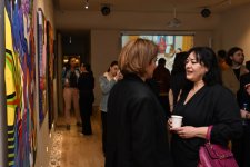 “Art Weekend” çərçivəsində “Od, Su və Öpüşlər" adlı sərgi açılıb (FOTO)