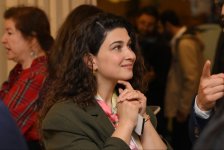 “Art Weekend” çərçivəsində “Od, Su və Öpüşlər" adlı sərgi açılıb (FOTO)