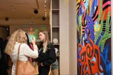 “Art Weekend” çərçivəsində “Od, Su və Öpüşlər" adlı sərgi açılıb (FOTO)