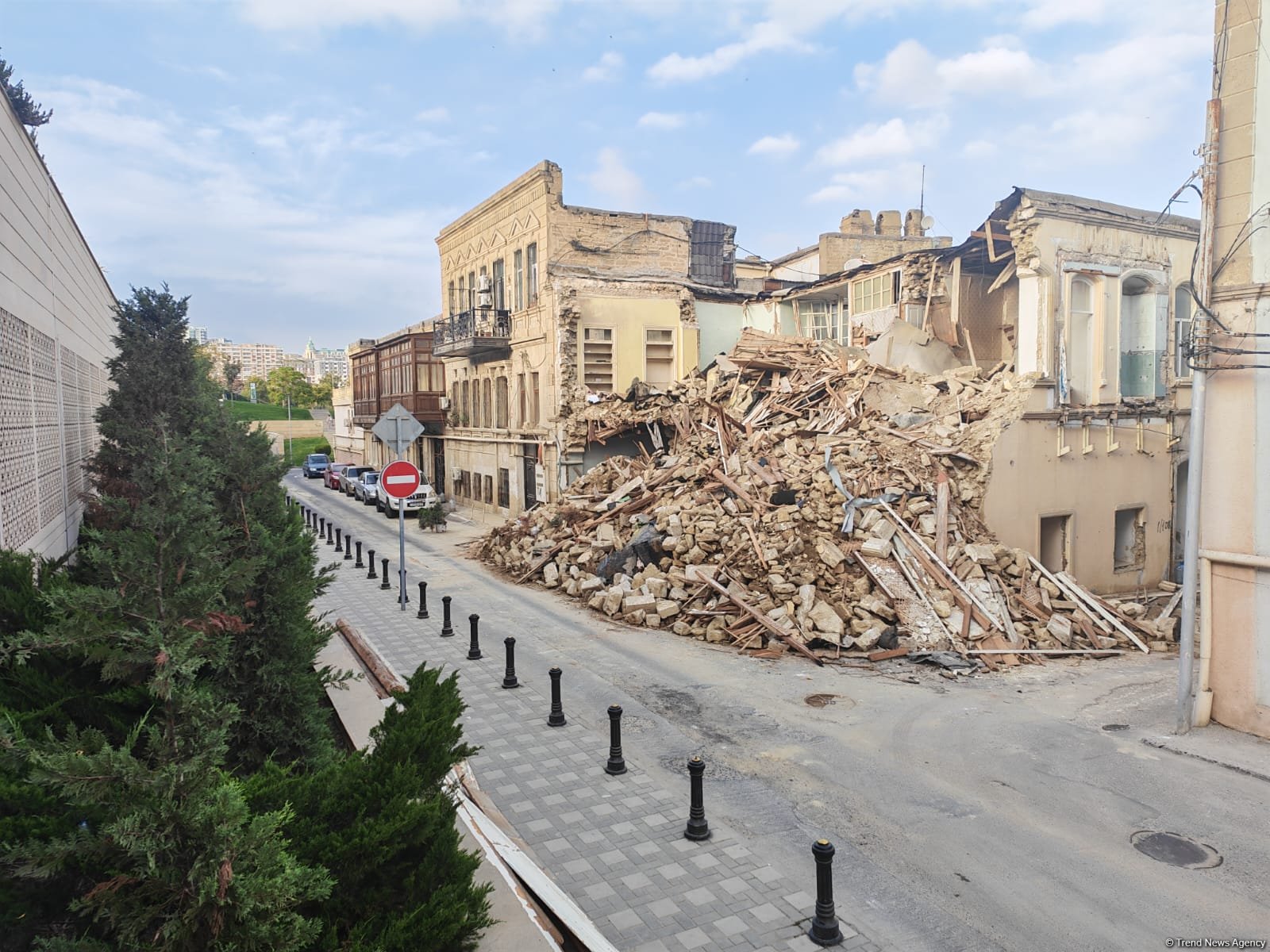 “Sovetski”də tarixi binaların söküntüsü ilə bağlı yayılan iddialara aydınlıq gətirilib (FOTO)