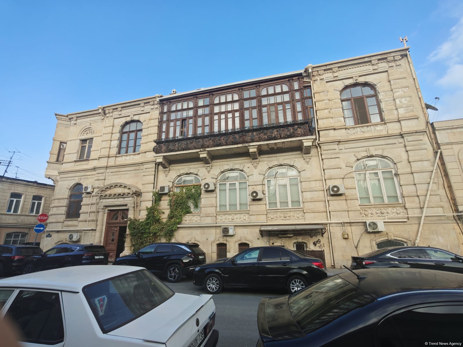 “Sovetski”də tarixi binaların söküntüsü ilə bağlı yayılan iddialara aydınlıq gətirilib (FOTO)