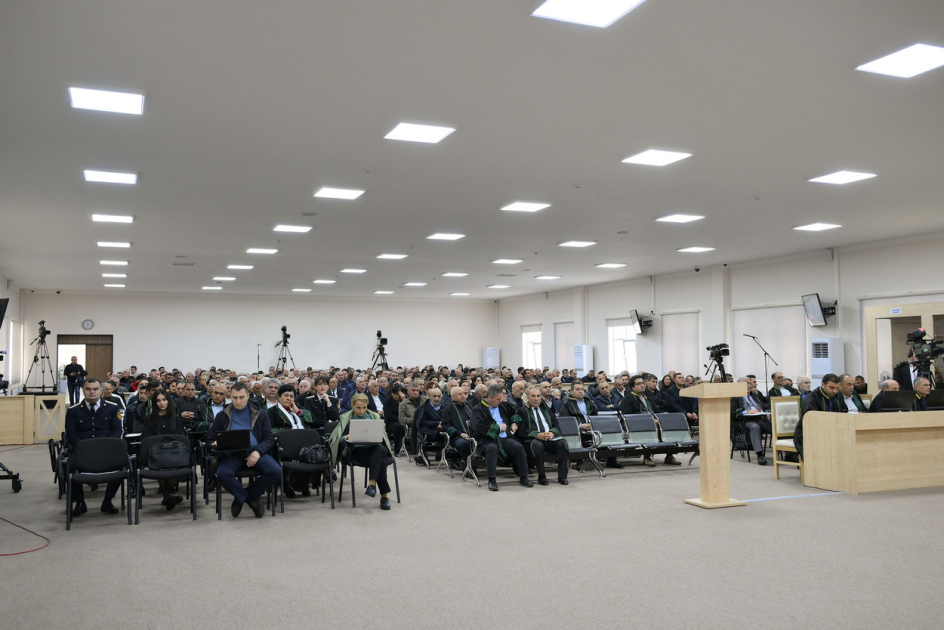Ermənistan vətəndaşlarının məhkəməsində 8 nəfər azərbaycanlı əsir-girovun eyni vaxtda qətlə yetirilməsi ilə bağlı sənəd tədqiq edilib (FOTO)