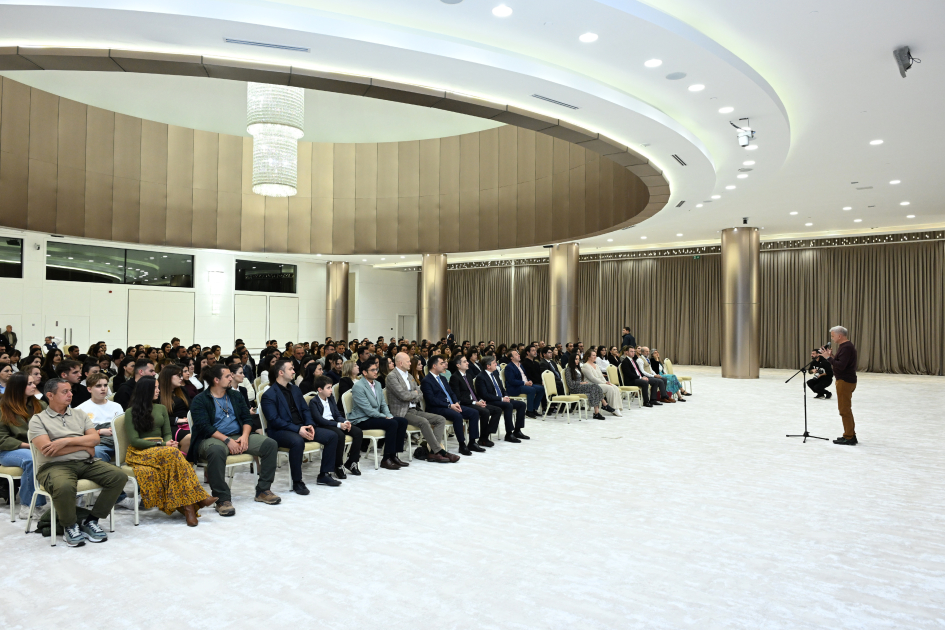 Leyla Əliyeva “Hirkan” sənədli filminin təqdimatında iştirak edib (FOTO)