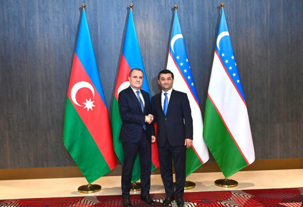 Azərbaycan-Özbəkistan əlaqələrinin bütün sahələrdə dinamik inkişafı müzakirə edilib (YENİLƏNİB)
