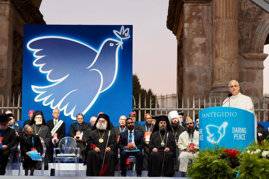 Qafqaz Müsəlmanları İdarəsinin sədri İtaliyada dini liderlərin beynəlxalq tədbirində iştirak edib (FOTO)