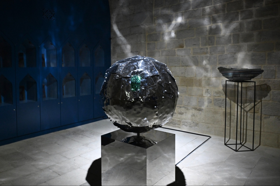 “Art Weekend” təqdim edir: “Şeh. Olmayan Səhər” sərgisi (FOTO)