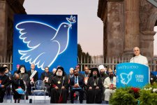 Qafqaz Müsəlmanları İdarəsinin sədri İtaliyada dini liderlərin beynəlxalq tədbirində iştirak edib (FOTO)