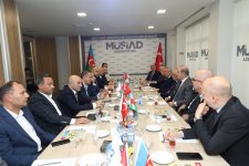 İstanbul Sənaye Palatasının nümayəndə heyəti MÜSİAD Azərbaycanı ziyarət edib (FOTO)