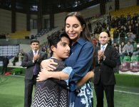 Heydər Əliyev Fondunun vitse-prezidenti Leyla Əliyevanın təşəbbüsü ilə uşaq evlərinin komandaları arasında növbəti minifutbol turniri təşkil olunub (FOTO)