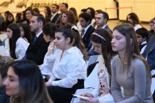 Heydər Əliyev Fondunun dəstəyi ilə alınan musiqi alətlərinin təqdimatı olub (FOTO)